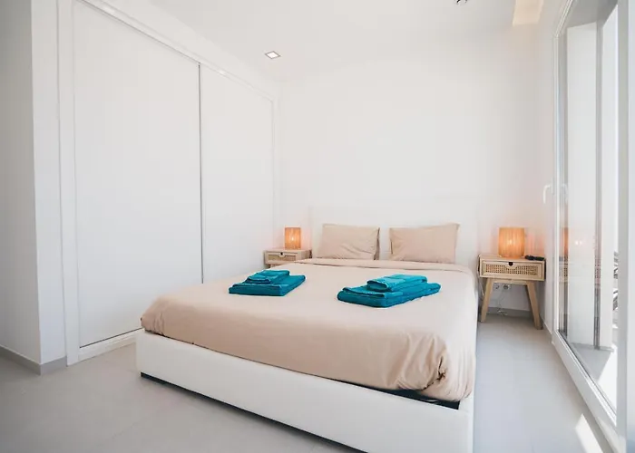 Sofia Atlantica לוריניה